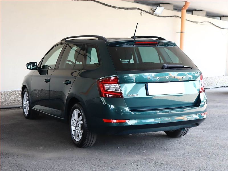 Škoda Fabia (2021) Style 1.0 TSI, Serv.kniha - fotka 4 z 18