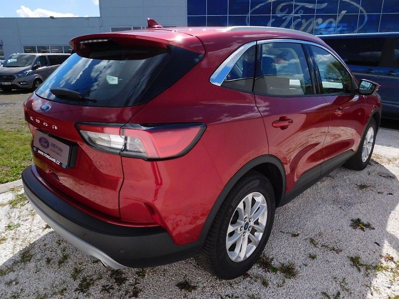 Ford Kuga 2,0TDCi,140kW,4X4 - fotka 4 z 17