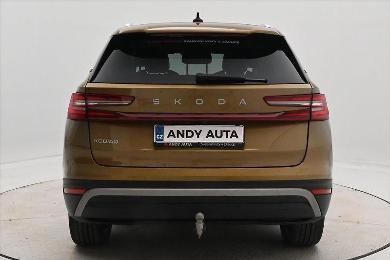 Škoda Kodiaq 2,0 TDI 110kW DSG Selection 7 - fotka 6 z 35