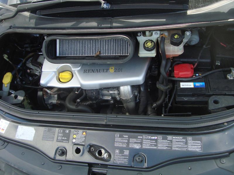 Renault Espace (2008) 2,0DCI - fotka 14 z 14