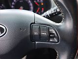 Kia Sportage (2011) 2.0 CRDi, Tempomat - náhled 17