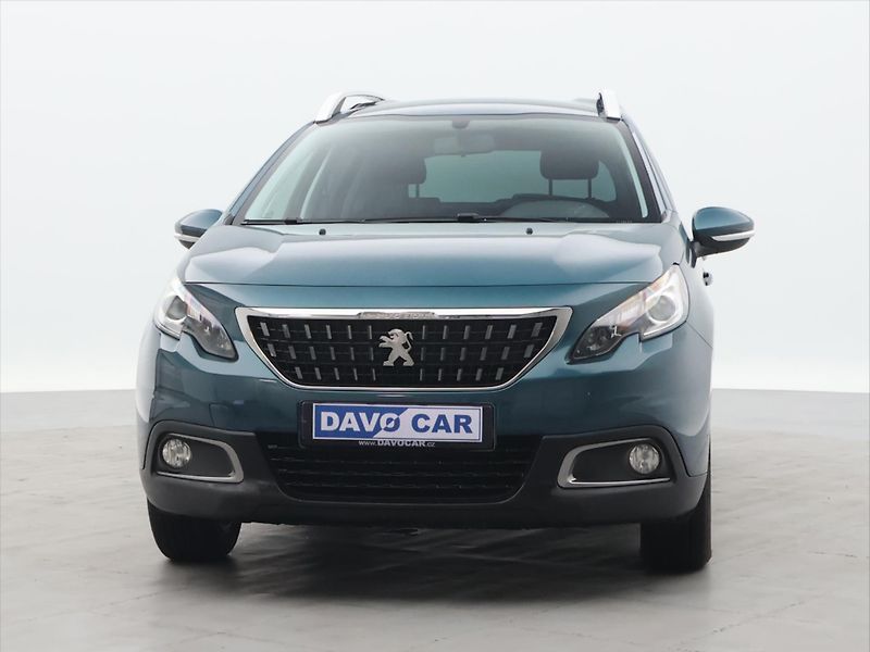 Peugeot 2008 1,2 PT 110k Active Klima CZ - fotka 2 z 28
