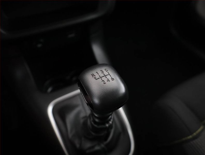 Citroën C3 (2024) 1.2 PureTech, Serv.kniha - fotka 12 z 16