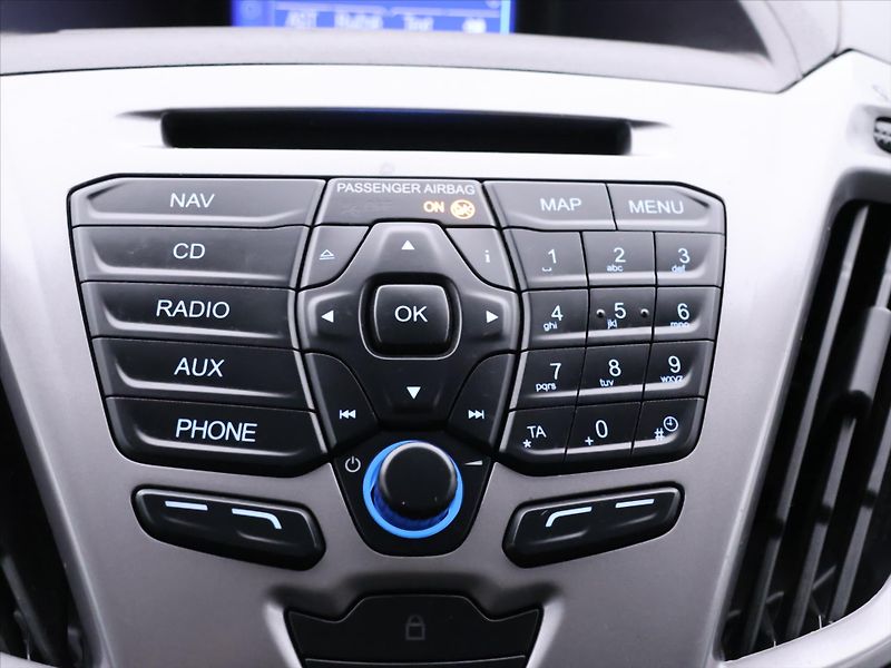 Ford Transit Custom L2 2,0 TDCI Navi 9-Míst DPH - fotka 23 z 33