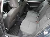 Škoda Octavia (2016) 1.6 TDi, AC, bixen. - náhled 10