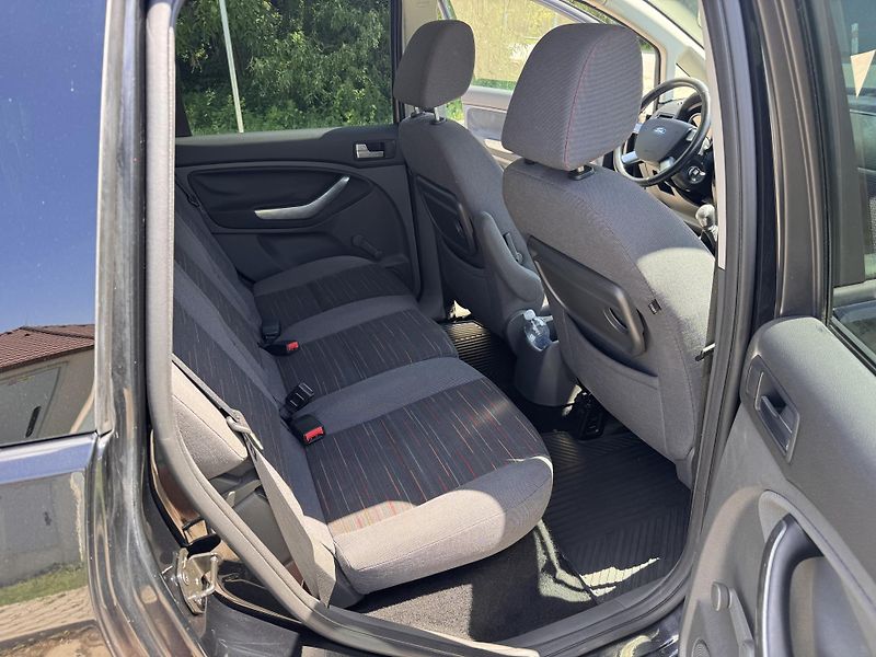 Ford C-MAX (2008) 1.6TDCI 80Kw Trend - 131.Tkm - fotka 13 z 15