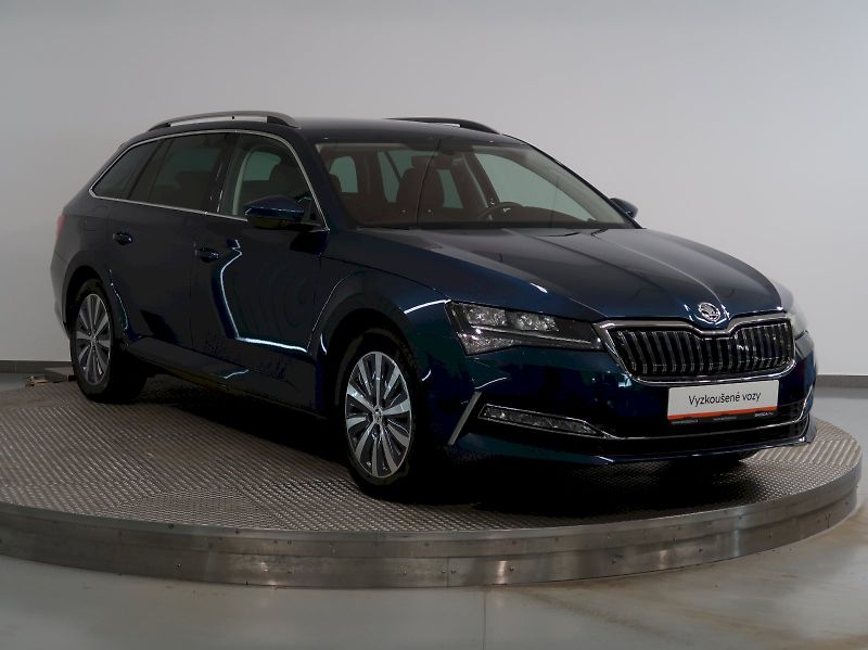 Škoda Superb (2022) iV STYLE 1.4TSI 160KW DSG TAŽN - fotka 6 z 44