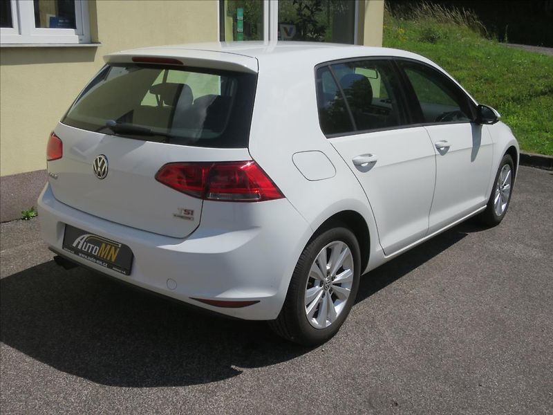 Volkswagen Golf 1,4  TSI - fotka 3 z 24
