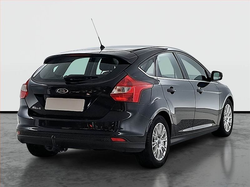 Ford Focus (2011) 1.6 TDCi, po STK, Tažné - fotka 5 z 15