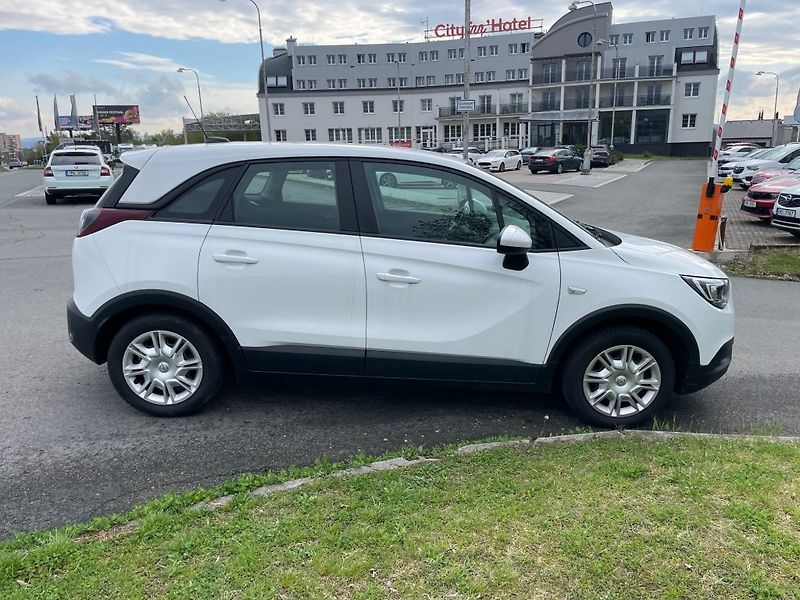 Opel Crossland X Enjoy 1,2i MT5, ČR, 1. maj - fotka 6 z 29