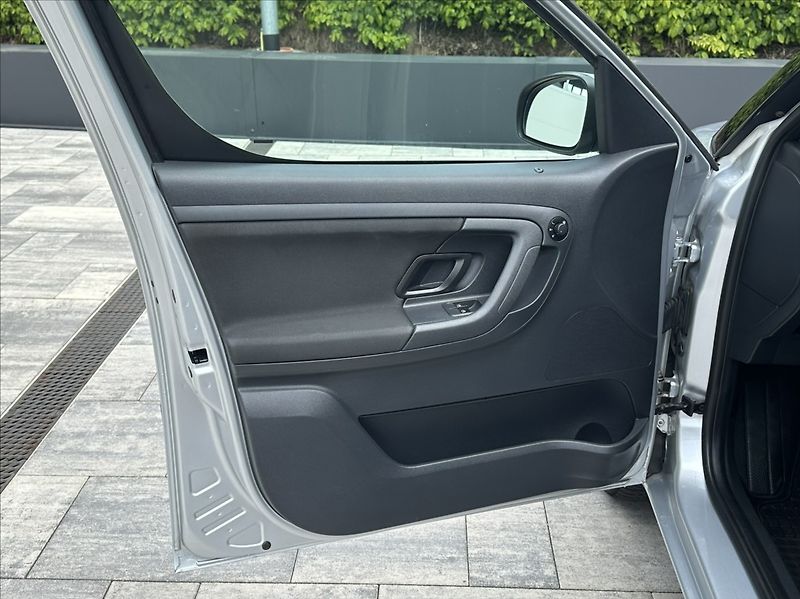 Škoda Roomster 1,2 HTP 69PS  Style - fotka 12 z 45