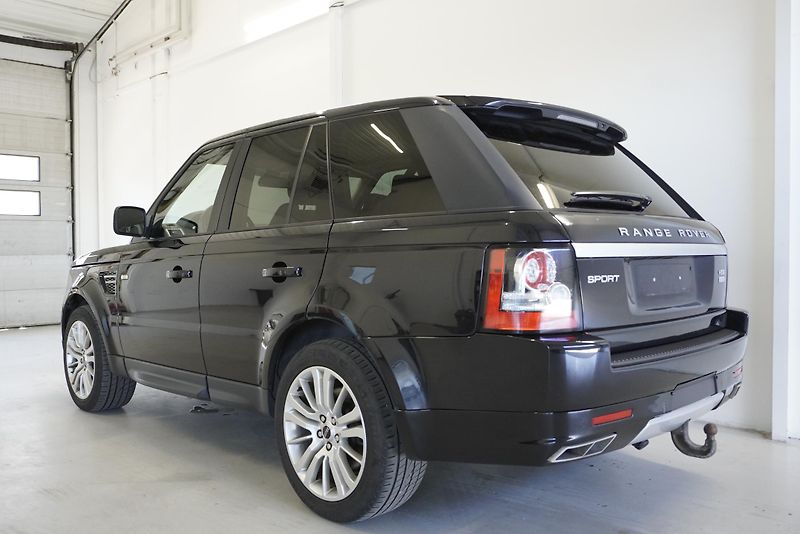 Land Rover Range Rover Sport 3,0D HSE AUTOMAT - fotka 3 z 36