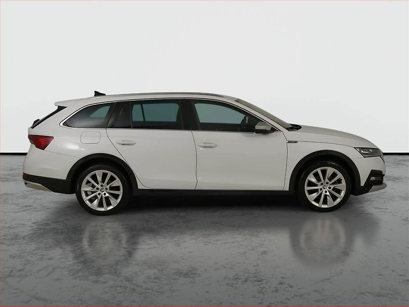Škoda Octavia (2023) Scout 2.0 TDI - fotka 6 z 27