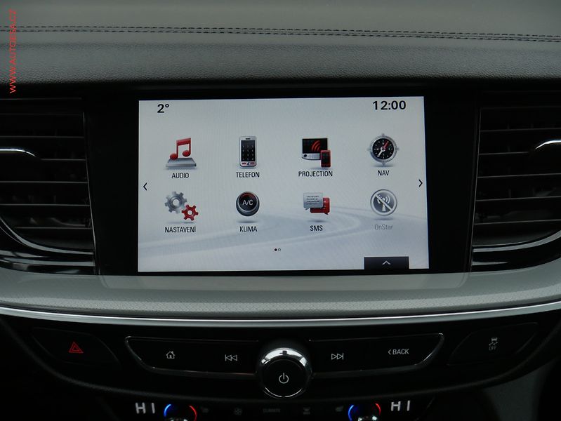 Opel Insignia (2017) 2.0CDTi, AT, LED, park - fotka 18 z 22