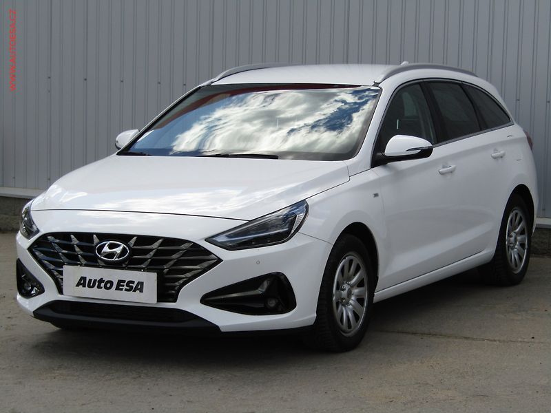 Hyundai i30 (2021) 1.5 T-GDi, 1.maj,ČR - fotka 3 z 22