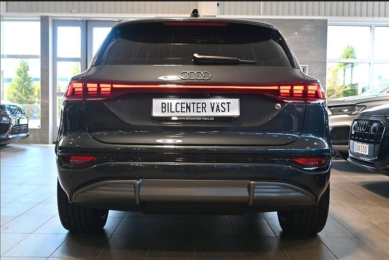 Audi Q6 e-tron S Line 83kWh 360kam - fotka 4 z 25