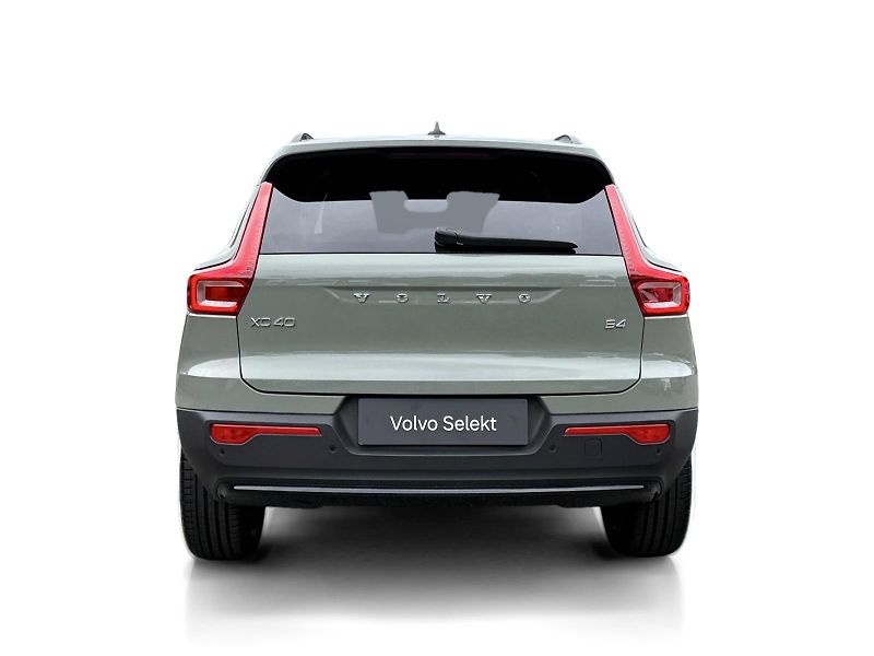 Volvo XC40 B4 FWD // ULTRA // REZERVACE - fotka 4 z 47