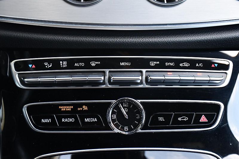 Mercedes-Benz CLS 350D AMG 4MATIC - fotka 27 z 43
