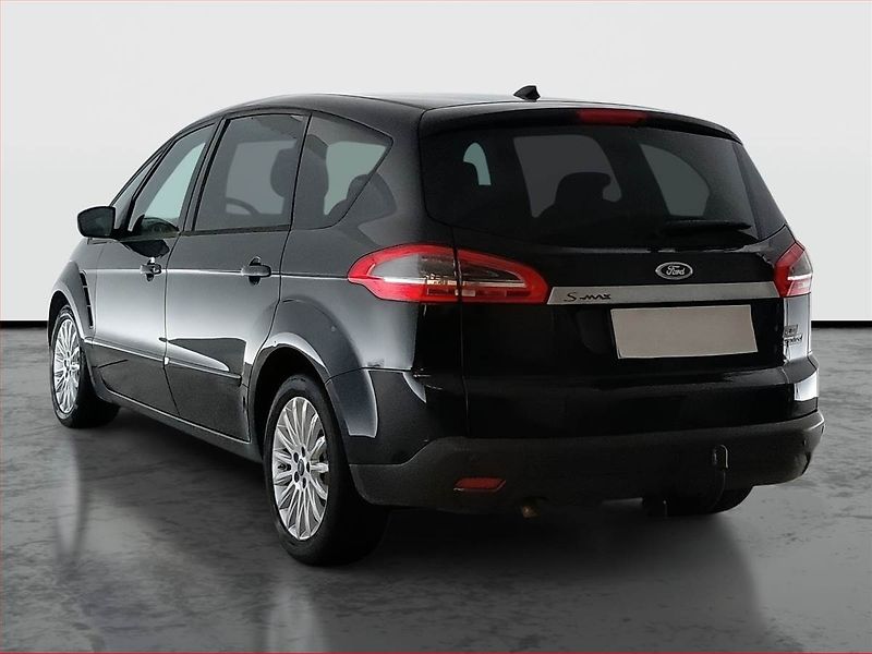 Ford S-MAX (2014) Titanium 2.0 TDCi, Navi - fotka 4 z 16