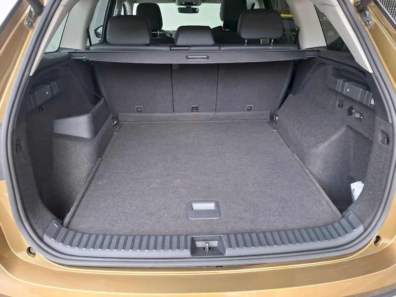 Škoda Kodiaq (2024) Exclusive Selection 4X4 TD 142 - fotka 17 z 37