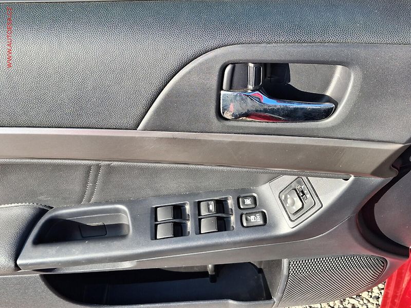 Mitsubishi Lancer (2015) 1.6i, 2.maj,ČR, AC - fotka 11 z 15