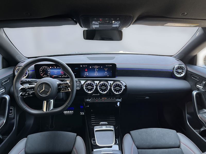 Mercedes-Benz CLA Třída 200 d Shooting Brake AMG - fotka 14 z 21