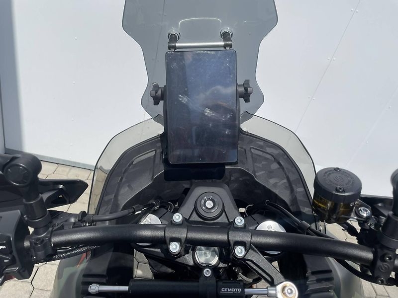 CFMOTO (2026) 1000MT-X Adventure EU5+ - fotka 11 z 13