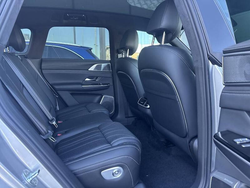 Xpeng G9 (2026) AWD Performance Pro - fotka 14 z 15