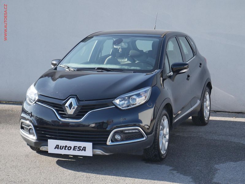 Renault Captur (2016) 1.2 TCe, AT, park.asist - fotka 3 z 15