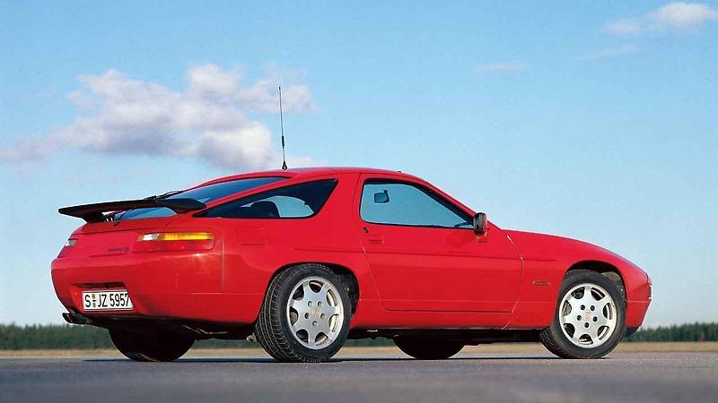 Porsche 928 GTS.