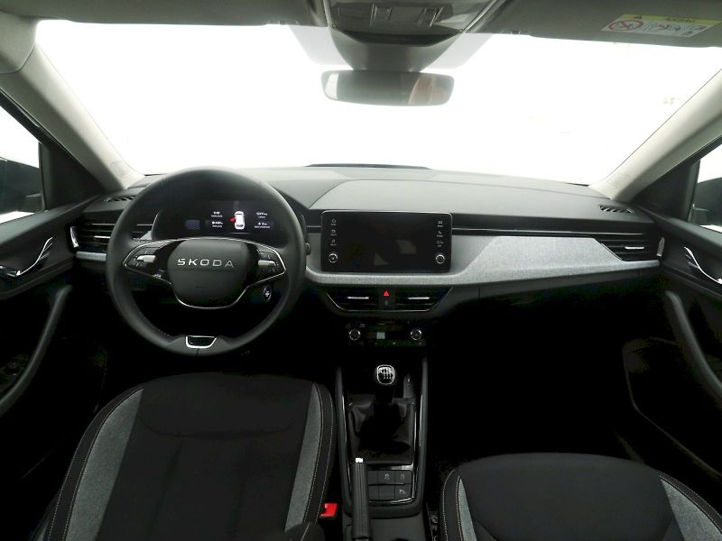 Škoda Kamiq (2025) 1.0 TSI 85 kW M6° Selection - fotka 5 z 30