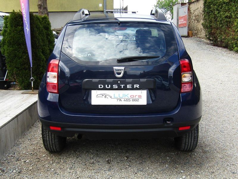 Dacia Duster (2014) 1.6 16V 77kW 4X4 - fotka 12 z 37