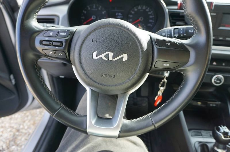 Kia Rio (2021) 1,2 1MAJ NOVÉ V ČR - fotka 21 z 28