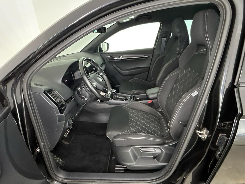 Škoda Karoq Sportline - fotka 7 z 30