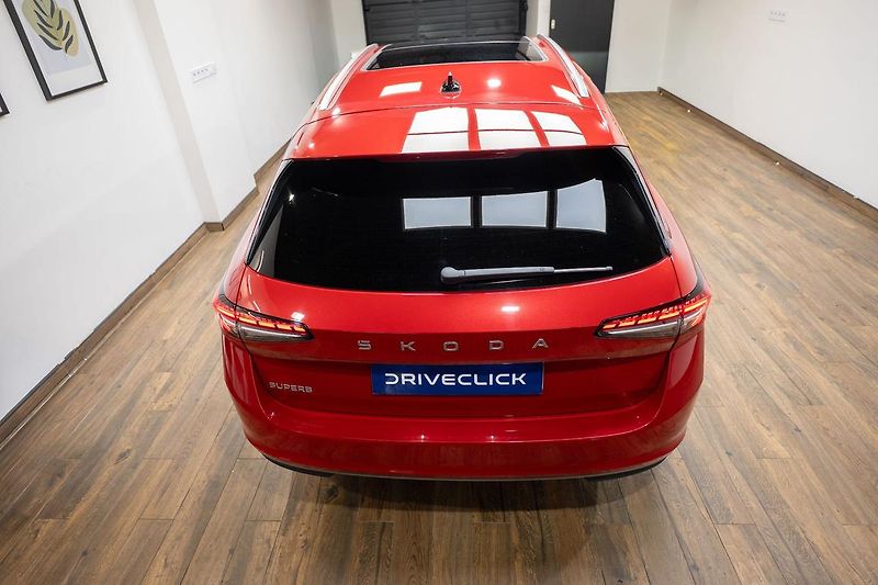 Škoda Superb 2.0 TDI 110 kW L&K - fotka 5 z 43
