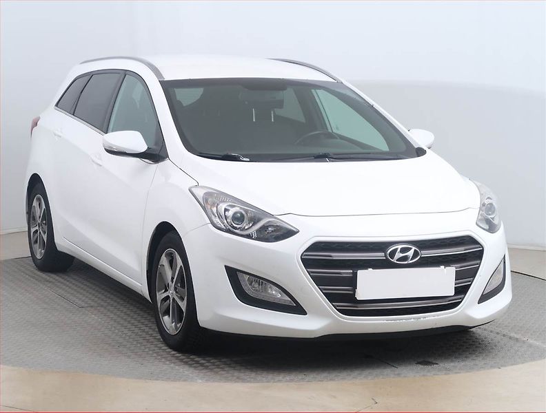 Hyundai i30 (2016) 1.6 GDI, ČR,1.maj, Tempomat - fotografie inzerátu
