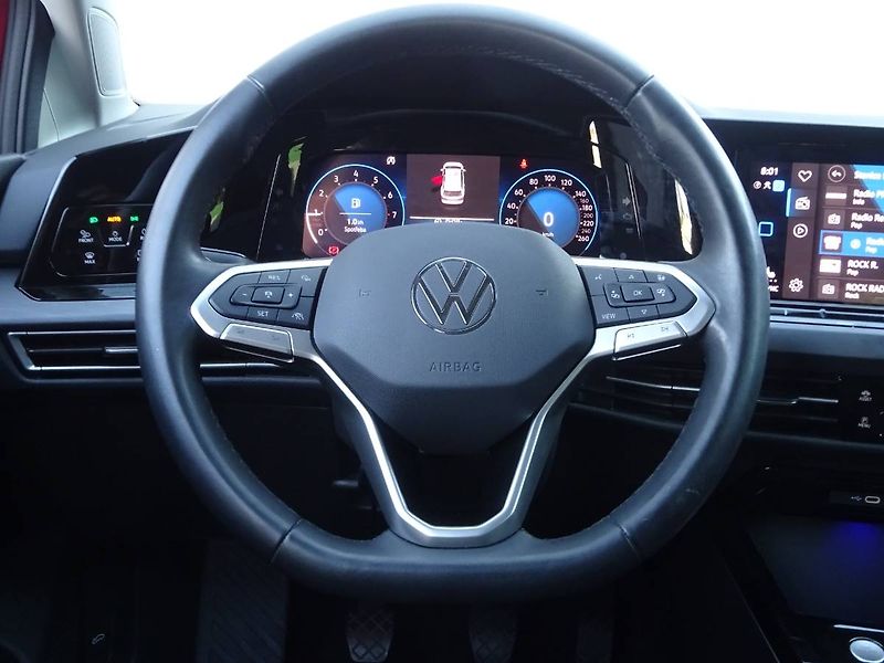 Volkswagen Golf Variant (2023) 1,5TSi/110kW Style - fotka 24 z 30