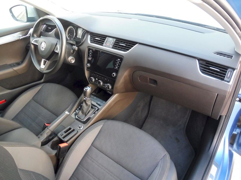 Škoda Octavia (2019) Combi ScoutLine 2,0 TDI 110kW - fotka 8 z 30