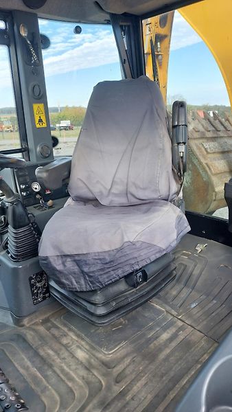 Terex (2013) Terex TBL 890 - fotka 27 z 28