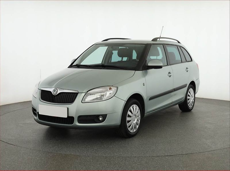 Škoda Fabia (2009) 1.2 12V, Serv.kniha, po STK - fotka 2 z 12
