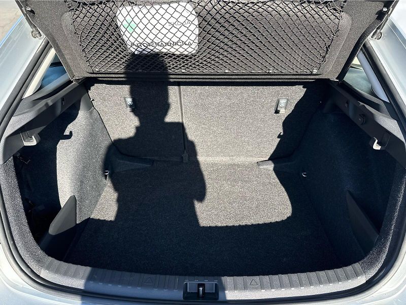 Škoda Scala 1,0 TSI / 85 kW Selection - fotka 18 z 22