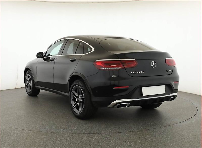 Mercedes-Benz GLC (2023) 220 d 4MATIC - fotka 4 z 18
