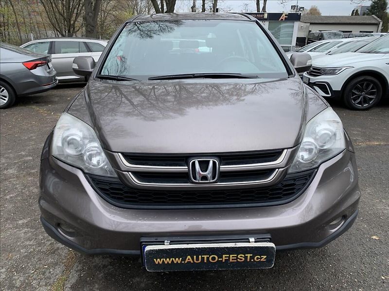 Honda CR-V 2,2 i-DTEC 4x4 SERVISNÍ KNÍŽKA - fotka 2 z 17