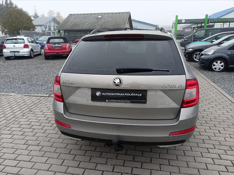 Škoda Octavia 2,0 TDI - fotka 4 z 18