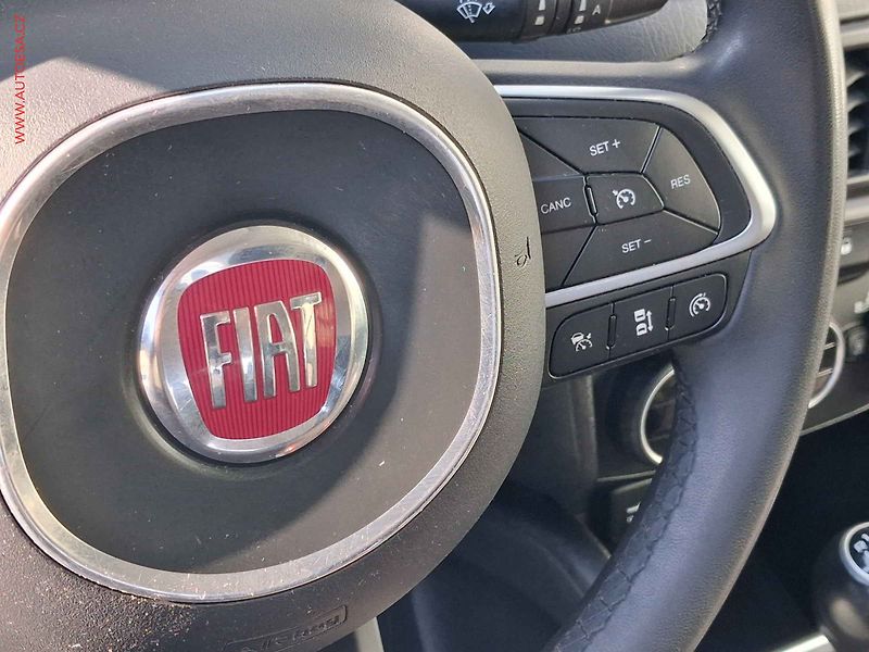 Fiat Tipo (2020) 1.6 MJet, Lounge, kamera - fotka 13 z 20