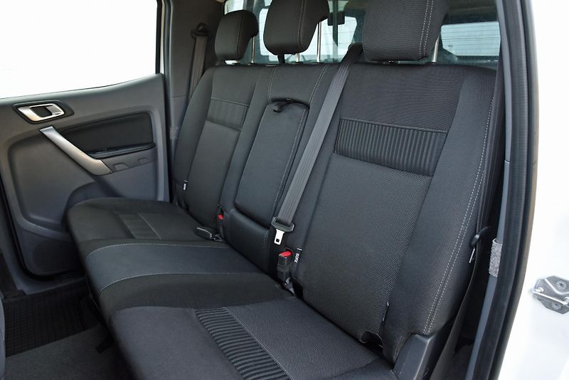Ford Ranger 2.2 TDCi XLT DC 4X4, KLIMA, ČR - fotka 37 z 50