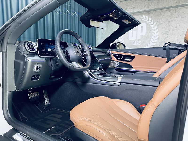 Mercedes-Benz CLE (2024) 300*AMG*4M*ZÁRUKA*CABRIO - fotka 18 z 41