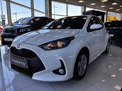 Toyota Yaris 1.5HEV 68kW REZERVACE - fotografie inzerátu