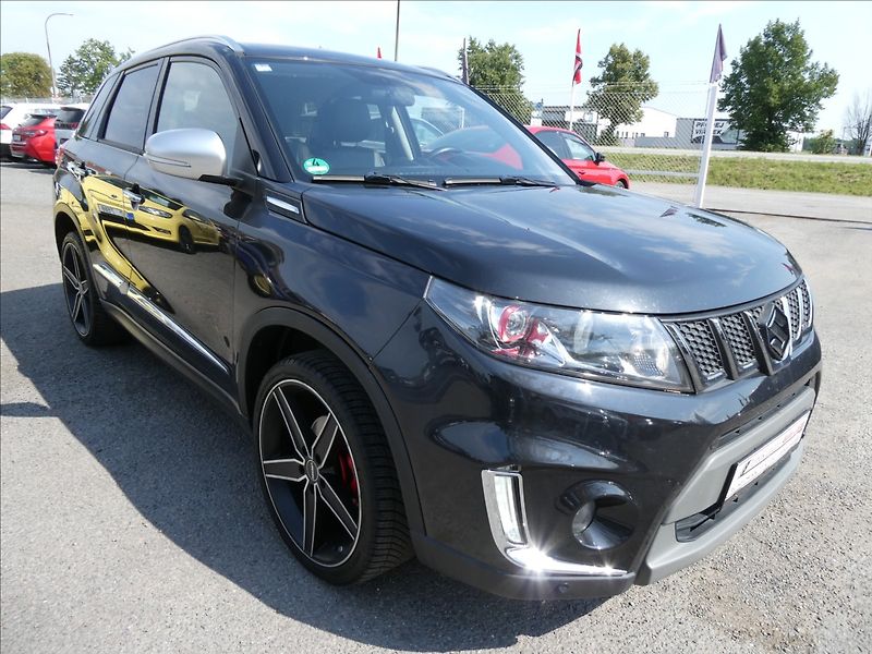 Suzuki Vitara 1,4 T 103kW 4x4 automat,závěs - fotka 1 z 49