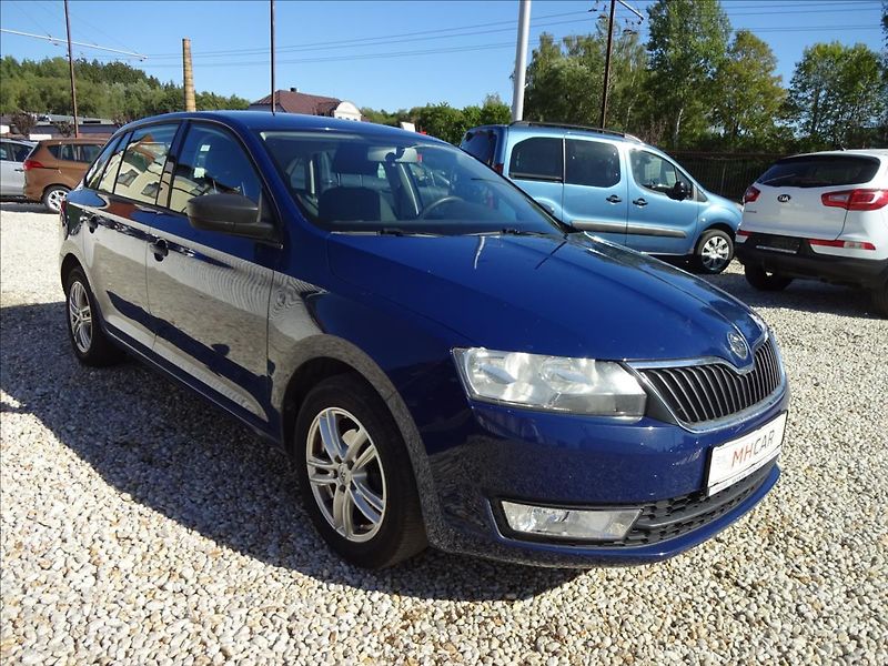 Škoda Rapid 1,2i 55kW - fotka 9 z 49